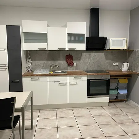 Stumpf Verpachtung Gbr Appartement *